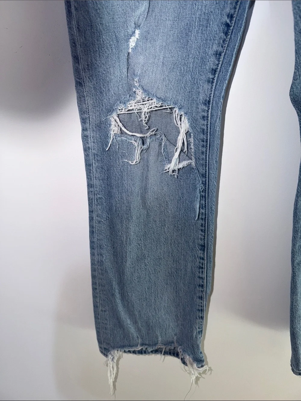pistola Distressed Light Blue Relaxed Jeans ankle length size 26”